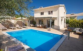 Grappolo Lefkada Villas - Vilana Ideal For Families And Small Groups